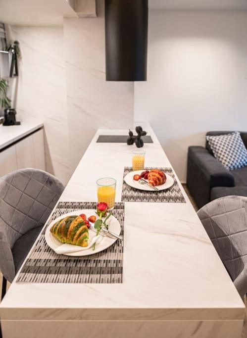 Almasi Luxury Suites Marquise Alexandroupoli Exterior photo