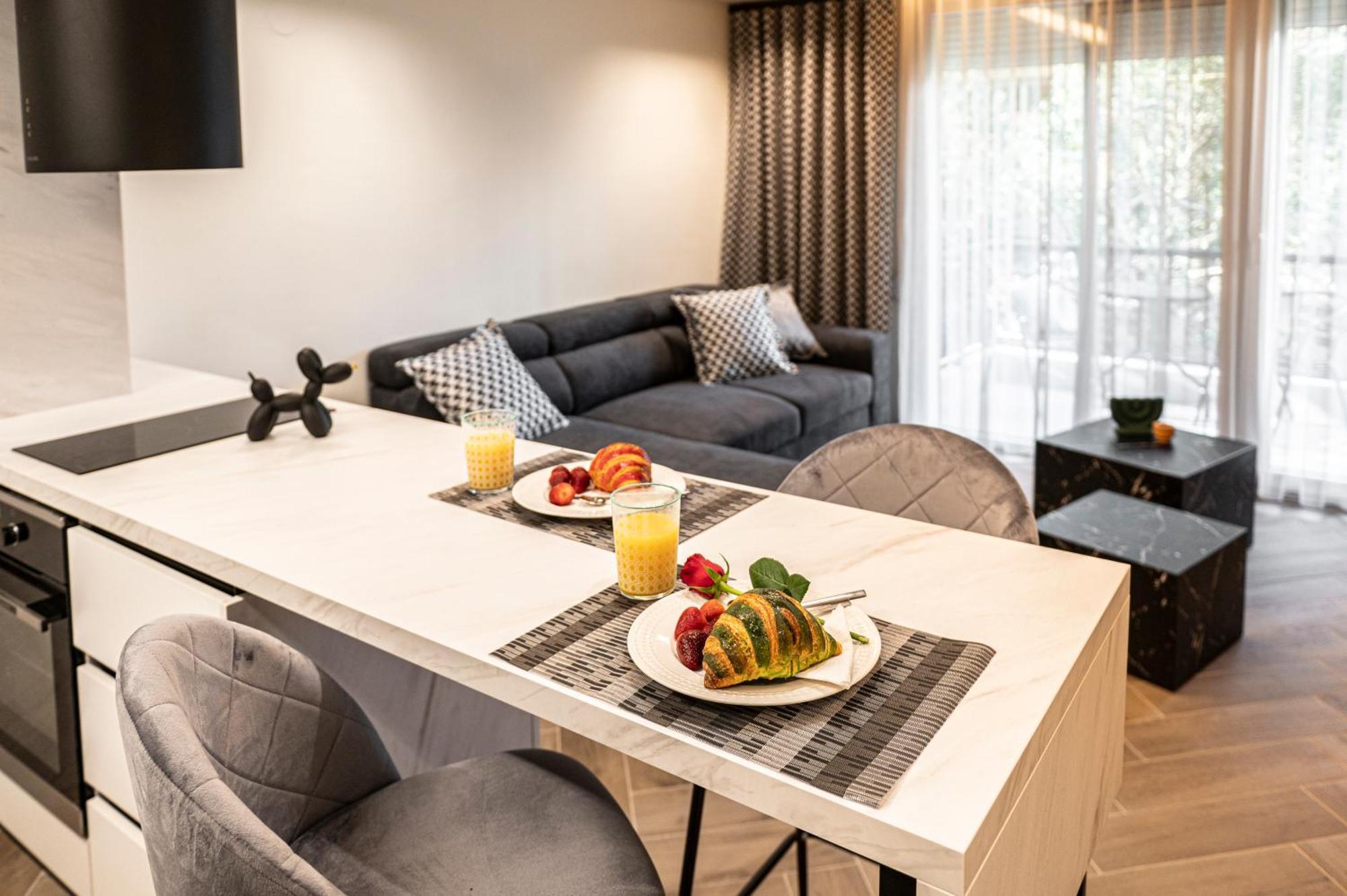 Almasi Luxury Suites Marquise Alexandroupoli Exterior photo